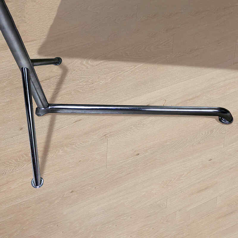 Медицинский прикроватный стол с регулируемой высотой для лежачих больных